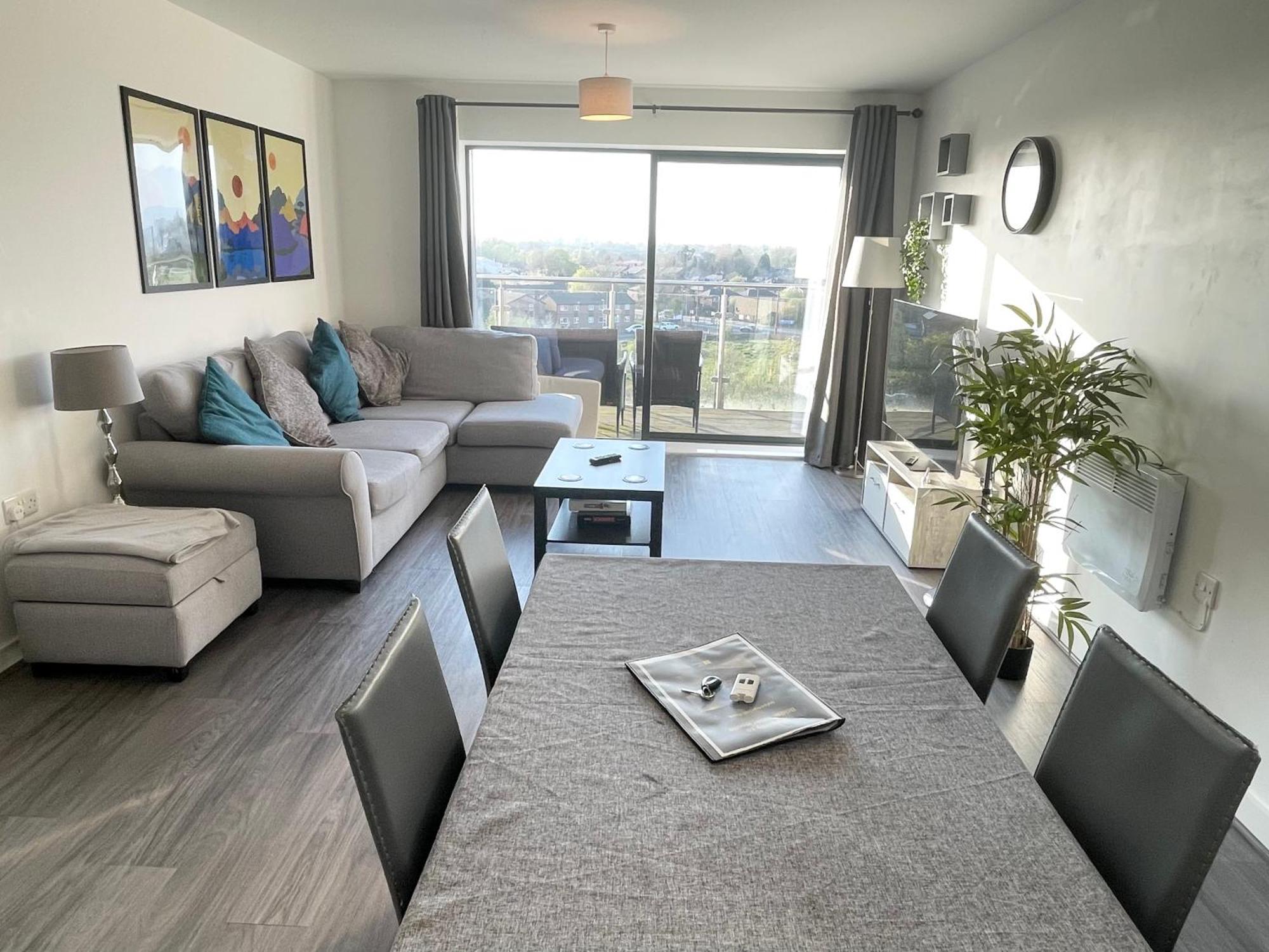Balcony Marina Apartment With City Skyline Views - Free Secure Parking Manchester Exterior foto